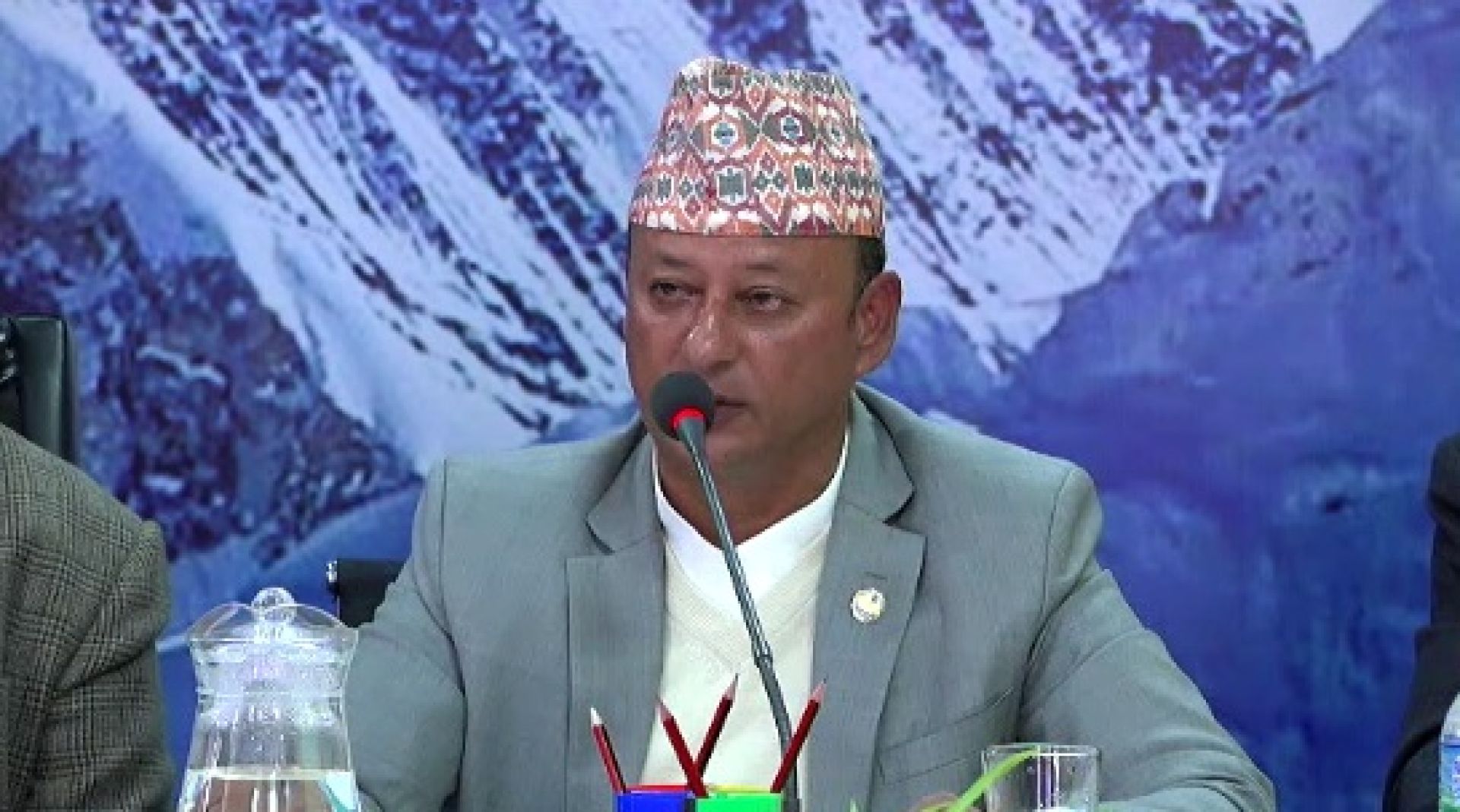 ‘जलविद्युत्को शेयरमार्फत विपन्न समुदायको जीवनस्तर उकास्नुपर्छ’